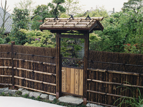 庭門屋根 施工写真4